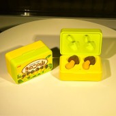 Tai nghe phiên dịch hình chocolate nấm nhà Meiji